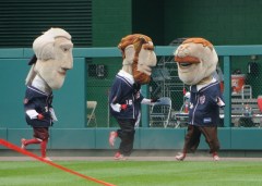 Teddy Roosevelt taunts Abe and Tom at Nationals Park