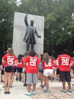 Let Teddy Win Fans at Roosevelt Island