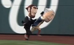 Washington Nationals Presidents Race Abe Lincoln Cheats