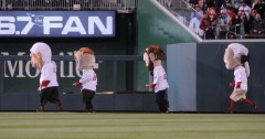 Washingtion Nationals Racing Presidents Run Left