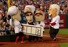 Nationals Racing presidents folding table clothesline 2