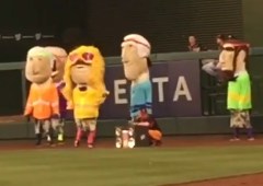 Racing presidents walk like an Egyptian 80s Night