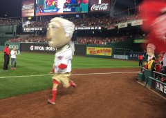 George Washington Nationals Racing President Playoffs NLDS Game 5